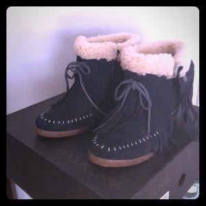 Koolaburra boots